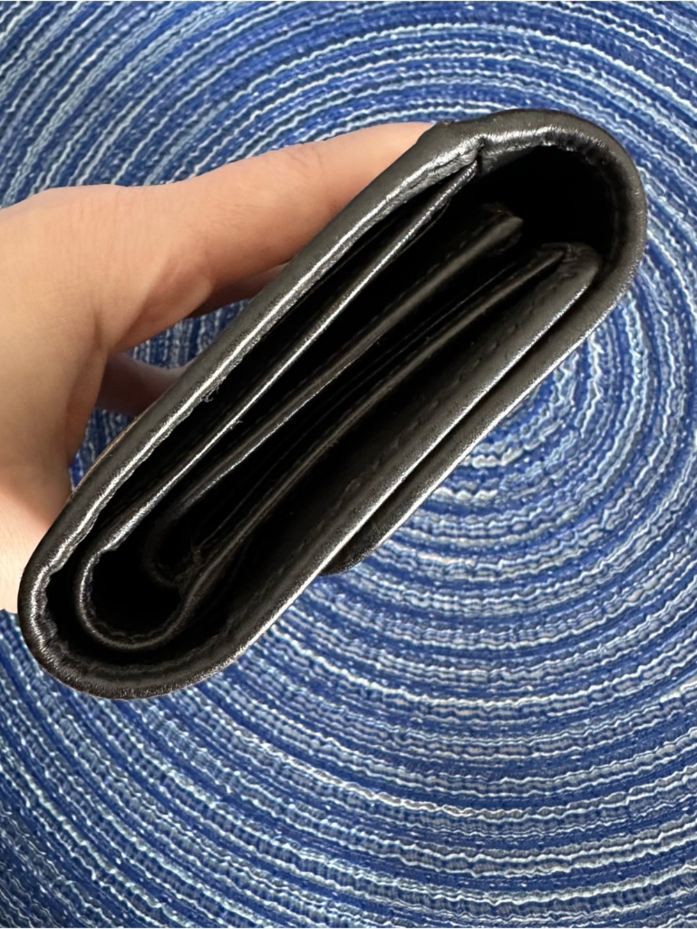 Burberry Beige Black Red Check Wallet - Picture 3 of 15